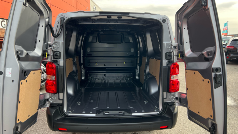 Citroen Dispatch Xl Diesel 1.5 D 120ps Van Enterprise